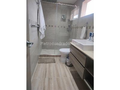 Casa de 5 alcobas en venta en La Flora, Cali, 333 m² · foto 18 de 20