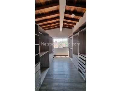 Apartamento en venta en Laureles, Medellín · foto 2 de 15