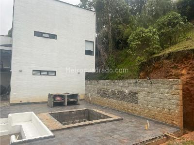 Casa en venta en Alto De Las Palmas, Envigado · foto 10 de 20