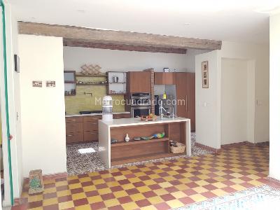 Casa de 4 alcobas en venta en Miraflores, Cali, 304 m² · foto 4 de 13