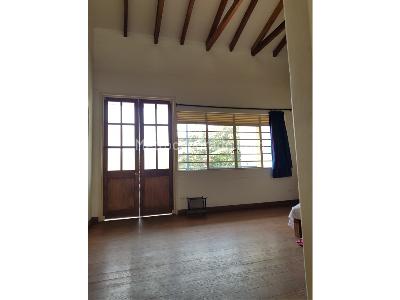Casa de 4 alcobas en venta en Miraflores, Cali, 304 m² · foto 9 de 13