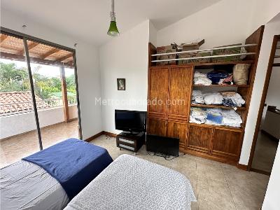 Casa de 5 alcobas en venta en Pance, Cali, 1004 m² · foto 9 de 15