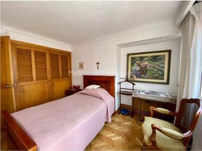 Apartamento en venta en Laureles, Medellín · foto 12 de 14