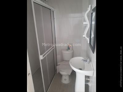 Casa de 5 alcobas en venta en La Flora Primera Etapa, Cali, 400 m² · foto 5 de 10