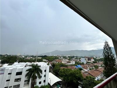 Apartamento en venta en Vipasa, Cali · foto 3 de 15