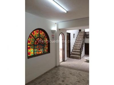 Casa de 5 alcobas en venta en San Vicente, Cali, 600 m² · foto 2 de 8