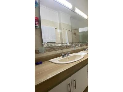 Apartamento de 4 alcobas en venta en Santa Monica Residencial, Cali, 245 m² · foto 7 de 9