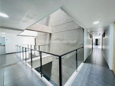 Apartamento de 1 alcoba en venta en Bombona, Medellín, 38 m² · foto 11 de 13