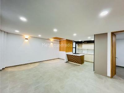 Casa de 4 alcobas en venta en Barro Blanco, Rionegro, 220 m² · foto 4 de 18