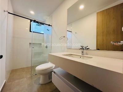 Casa de 4 alcobas en venta en Barro Blanco, Rionegro, 220 m² · foto 11 de 18