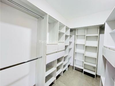 Casa de 4 alcobas en venta en Barro Blanco, Rionegro, 220 m² · foto 12 de 18