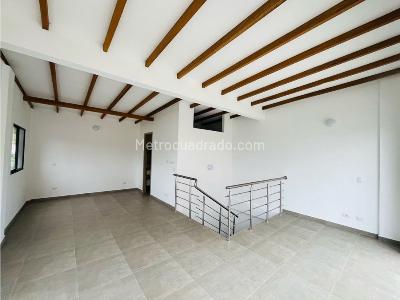 Casa de 4 alcobas en venta en Barro Blanco, Rionegro, 220 m² · foto 17 de 18