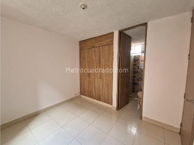 Apartamento de 2 alcobas en venta en Menga, Cali, 53 m² · foto 9 de 11