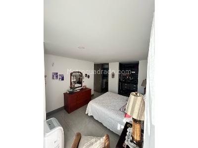 Apartamento de 3 alcobas en venta en Menga, Cali, 166 m² · foto 3 de 20