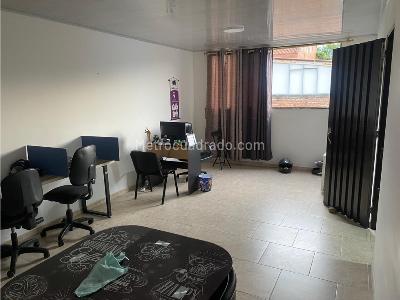 Casa de 4 alcobas en venta en Santa Anita, Cali, 400 m² · foto 4 de 20