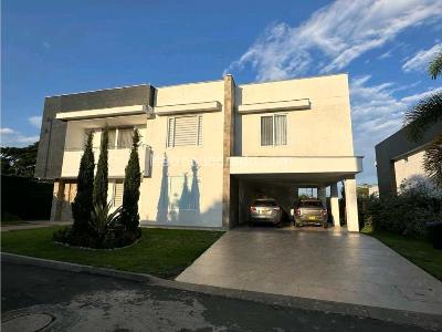 Casa de 4 alcobas en venta en Pance, Cali, 1600 m² · foto 2 de 20