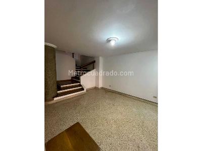 Apartamento de 4 alcobas en venta en Laureles, Medellín, 157 m² · foto 8 de 20