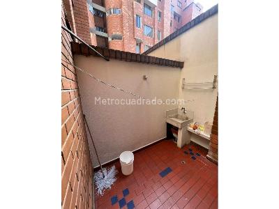 Apartamento de 4 alcobas en venta en Laureles, Medellín, 157 m² · foto 13 de 20