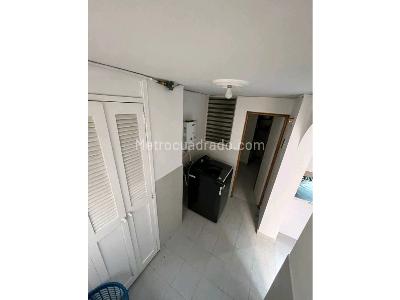 Apartamento de 4 alcobas en venta en Laureles, Medellín, 157 m² · foto 20 de 20