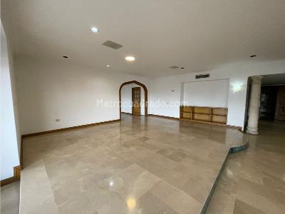 Apartamento de 4 alcobas en venta en Normandia, Cali, 550 m² · foto 6 de 20