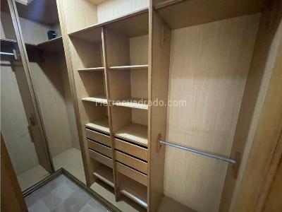 Apartamento de 4 alcobas en venta en Normandia, Cali, 550 m² · foto 7 de 20
