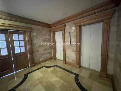 Apartamento de 4 alcobas en venta en Normandia, Cali, 550 m² · foto 14 de 20