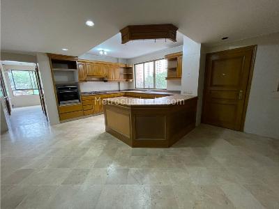 Apartamento de 4 alcobas en venta en Normandia, Cali, 550 m² · foto 17 de 20