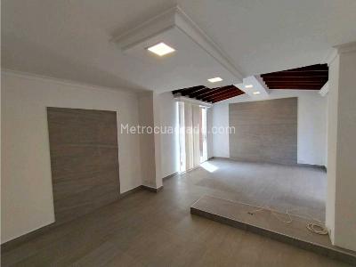 Apartamento de 3 alcobas en venta en Los Parra, Medellín, 200 m² · foto 2 de 20