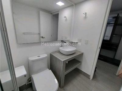 Apartamento de 3 alcobas en venta en Los Parra, Medellín, 200 m² · foto 9 de 20