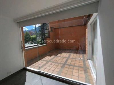 Apartamento de 3 alcobas en venta en Los Parra, Medellín, 200 m² · foto 14 de 20
