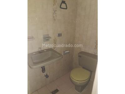 Casa de 5 alcobas en venta en El Lido, Cali, 250 m² · foto 10 de 17
