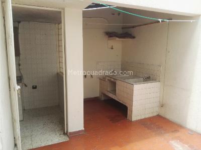 Casa de 5 alcobas en venta en El Lido, Cali, 250 m² · foto 11 de 17