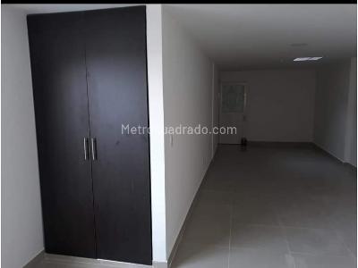 Casa de 5 alcobas en venta en El Limonar, Cali, 160 m² · foto 2 de 4