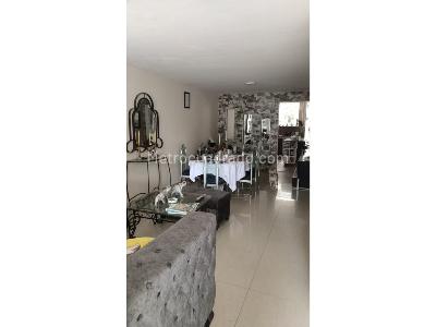Casa de 5 alcobas en venta en El Limonar, Cali, 160 m² · foto 3 de 4