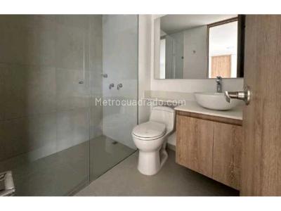 Apartamento de 2 alcobas en venta en Loma De San Jose, Sabaneta, 72 m² · foto 6 de 20