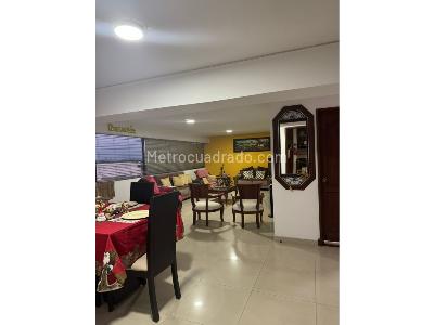 Apartamento de 3 alcobas en venta en Los Cambulos, Cali, 157 m² · foto 2 de 6