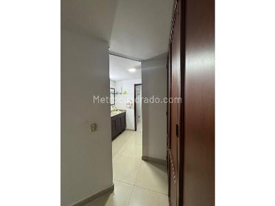 Apartamento de 3 alcobas en venta en Los Cambulos, Cali, 157 m² · foto 6 de 6