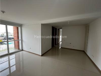 Apartamento de 3 alcobas en venta en Ciudad Pacifica, Cali, 75 m² · foto 2 de 13
