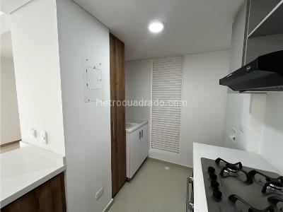 Apartamento de 3 alcobas en venta en Ciudad Pacifica, Cali, 75 m² · foto 5 de 13