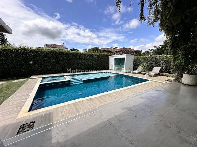 Casa de 5 alcobas en venta en Pance, Cali, 450 m² · foto 3 de 20