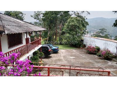 Casa de 5 alcobas en venta en Montebello, Cali · foto 2 de 20