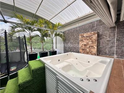Casa de 3 alcobas en venta en Ciudad 2000, Cali, 170 m² · foto 2 de 20