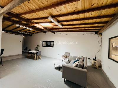 Casa de 5 alcobas en venta en Cabañitas, Bello, 250 m² · foto 2 de 16