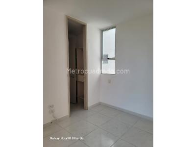 Apartamento de 2 alcobas en venta en Ciudad Melendez, Cali, 58 m² · foto 3 de 13