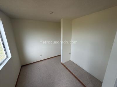 Apartamento de 2 alcobas en venta en Prados Del Limonar, Cali, 64 m² · foto 7 de 12