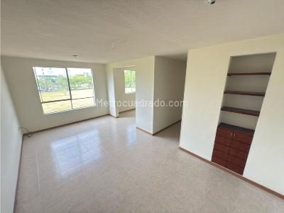 Apartamento de 2 alcobas en venta en Prados Del Limonar, Cali, 64 m² · foto 10 de 12