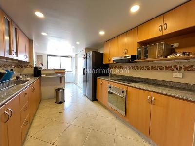 Apartamento de 5 alcobas en venta en Centro, Medellín, 286 m² · foto 18 de 20