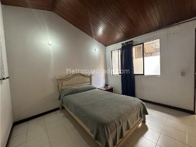 Casa de 4 alcobas en venta en El Ingenio, Cali, 350 m² · foto 19 de 20