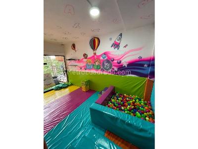 Casa de 5 alcobas en venta en Belen Rosales, Medellín, 300 m² · foto 19 de 19