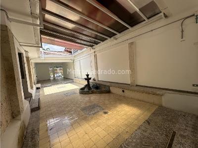 Casa de 5 alcobas en venta en Ciudad Jardin, Cali, 700 m² · foto 9 de 16
